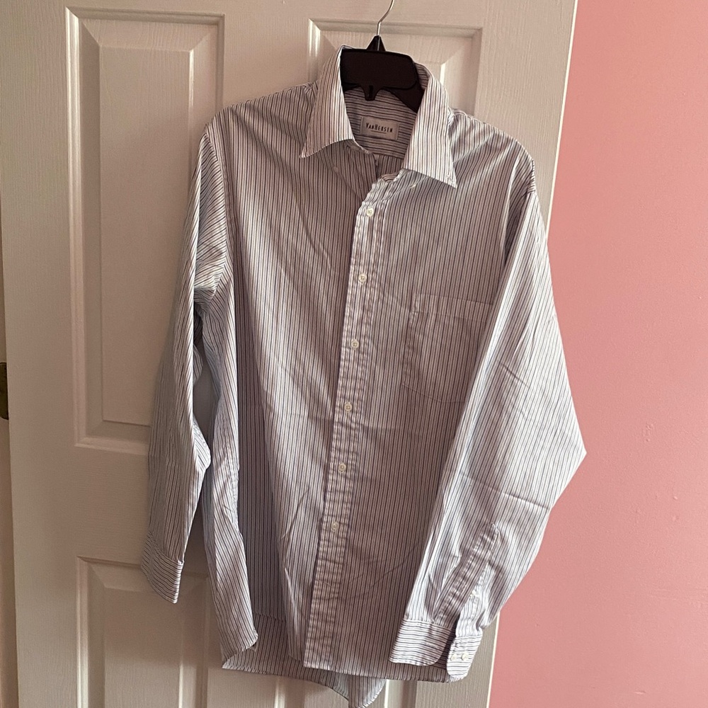 Van Heusen Men's White and Blue Striped Dress Shirt